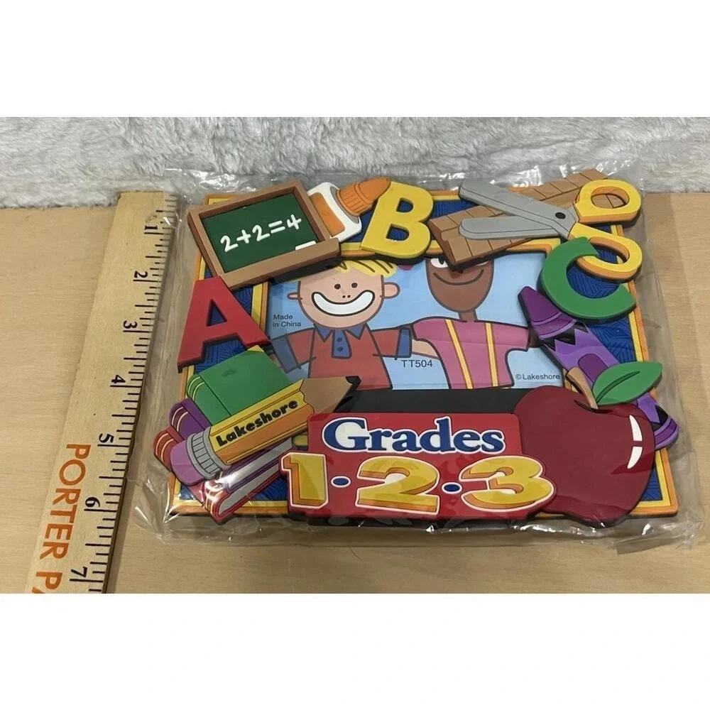 LAKESHORE Grades 1-2-3 Picture Frame NIP